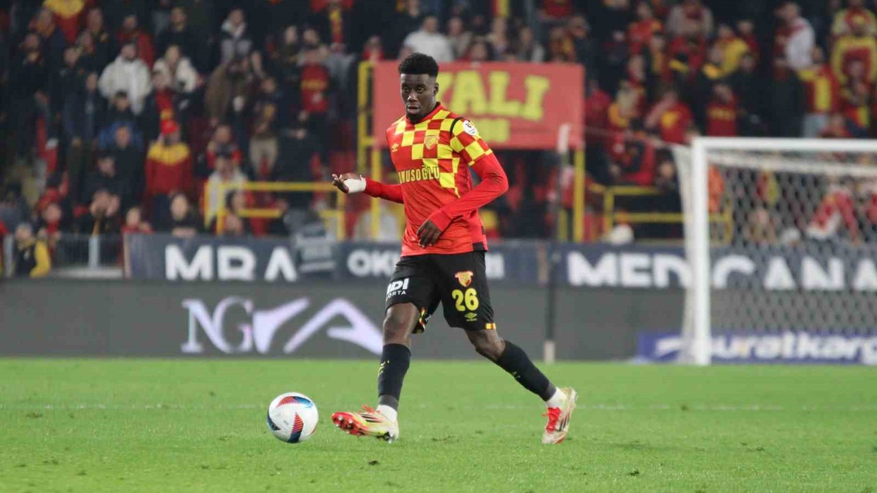 Göztepe’de sakatlığını atlatan Bokele takımla çalışmalara başladı
