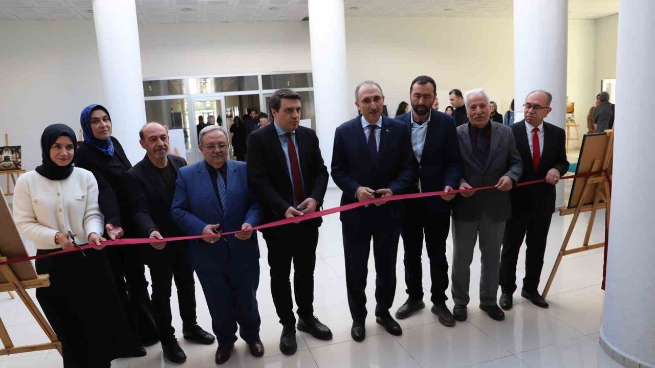 Fırat Üniversitesi’nde "Kutsal Topraklardan Dijital İzler" sergisi
