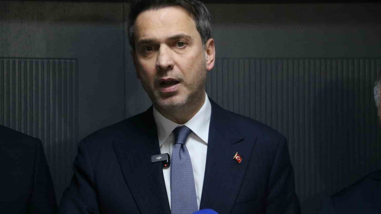 Bakan Bayraktar: "Doğalgaz üretimi 2028’de 4 katına çıkacak ve 17 milyon hanenin ihtiyacını kendi gazımız ile karşılamış olacağız"
