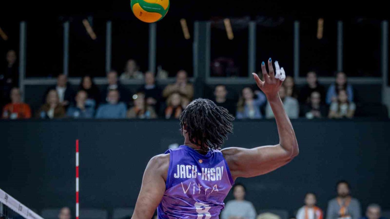 Eczacıbaşı Dynavit, Rzeszow’u mağlup etti
