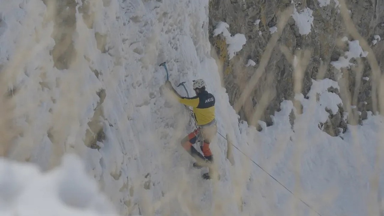 Diyadin Kanyonu’nda buz tırmanışı heyecanı
