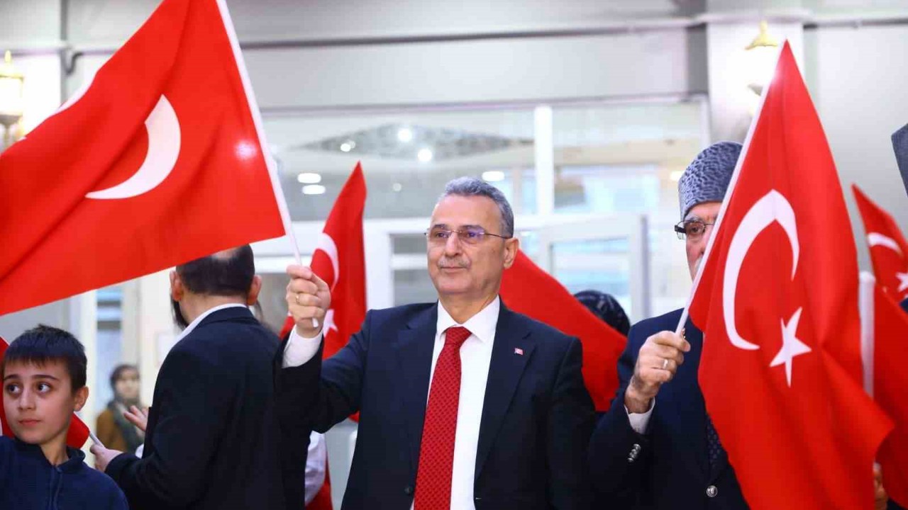 Başkan Kurnaz: "İstiklal Marşı bağımsızlığımızın ebedi nişanesidir"
