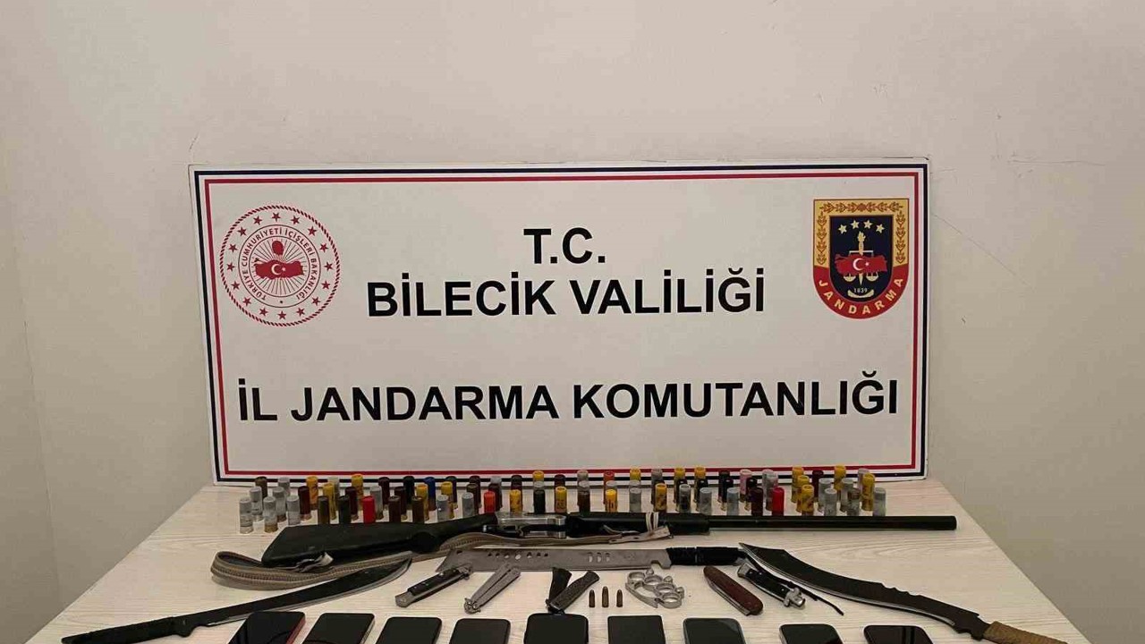 Bilecik’te silah kaçakçılığı operasyonu: 11 kişi gözaltına alındı
