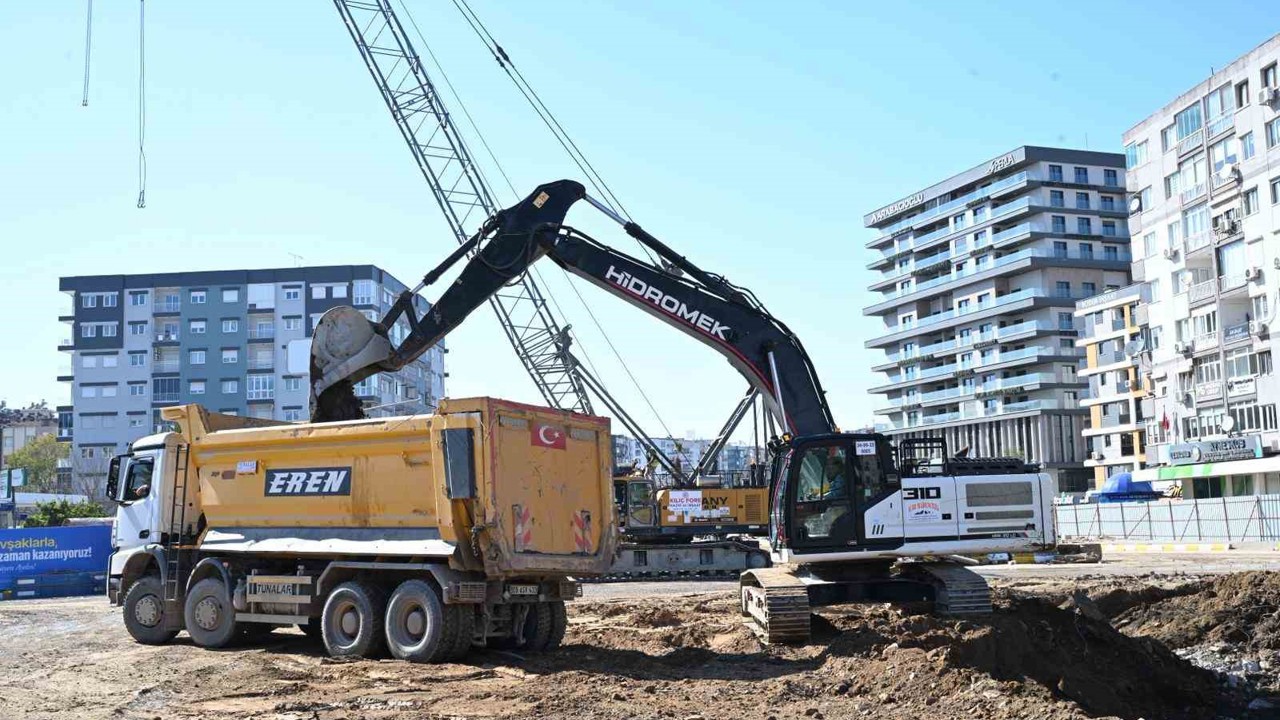 Büyükşehir’in ulaşım projeleri devam ediyor
