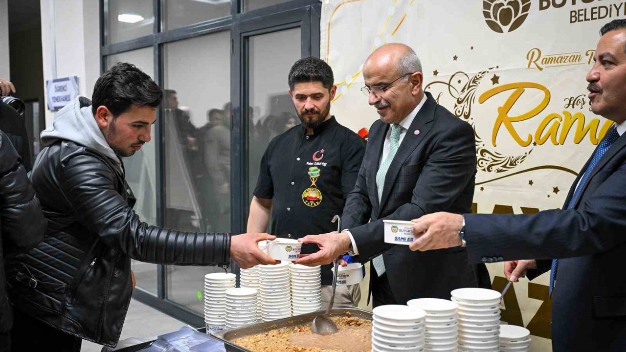 Büyükşehir Belediyesi’nden üniversite öğrencilerine özel etkinlik
