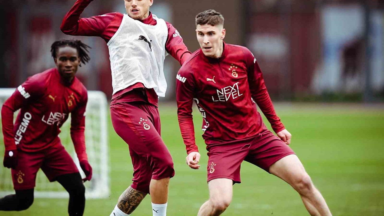 Galatasaray, Başakşehir maçı hazırlıklarına başladı
