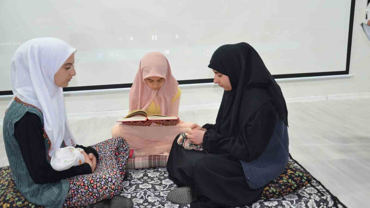 Tercan’da 12 Mart programı düzenlendi
