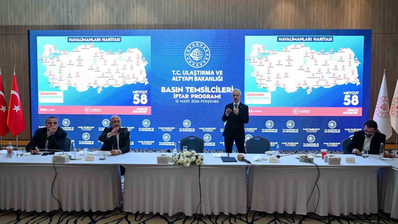 Uraloğlu’ndan bölünmüş yol açıklaması: 30 bin 49 kilometreye ulaştı
