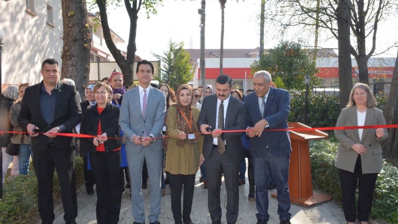 Köyceğiz’de "Sanatın Diliyle Değerlerimiz" sergisi açıldı
