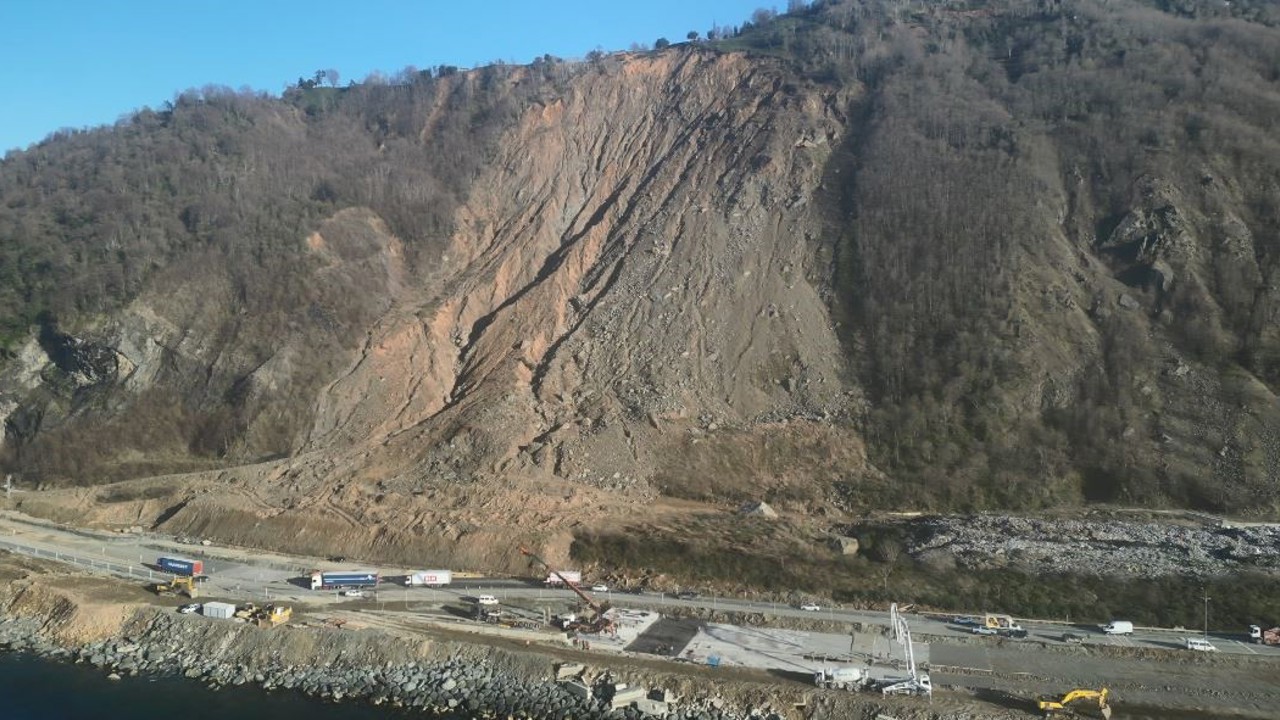 4 kişinin hayatını kaybettiği heyelan bölgesinde tünel çalışması başlatıldı
