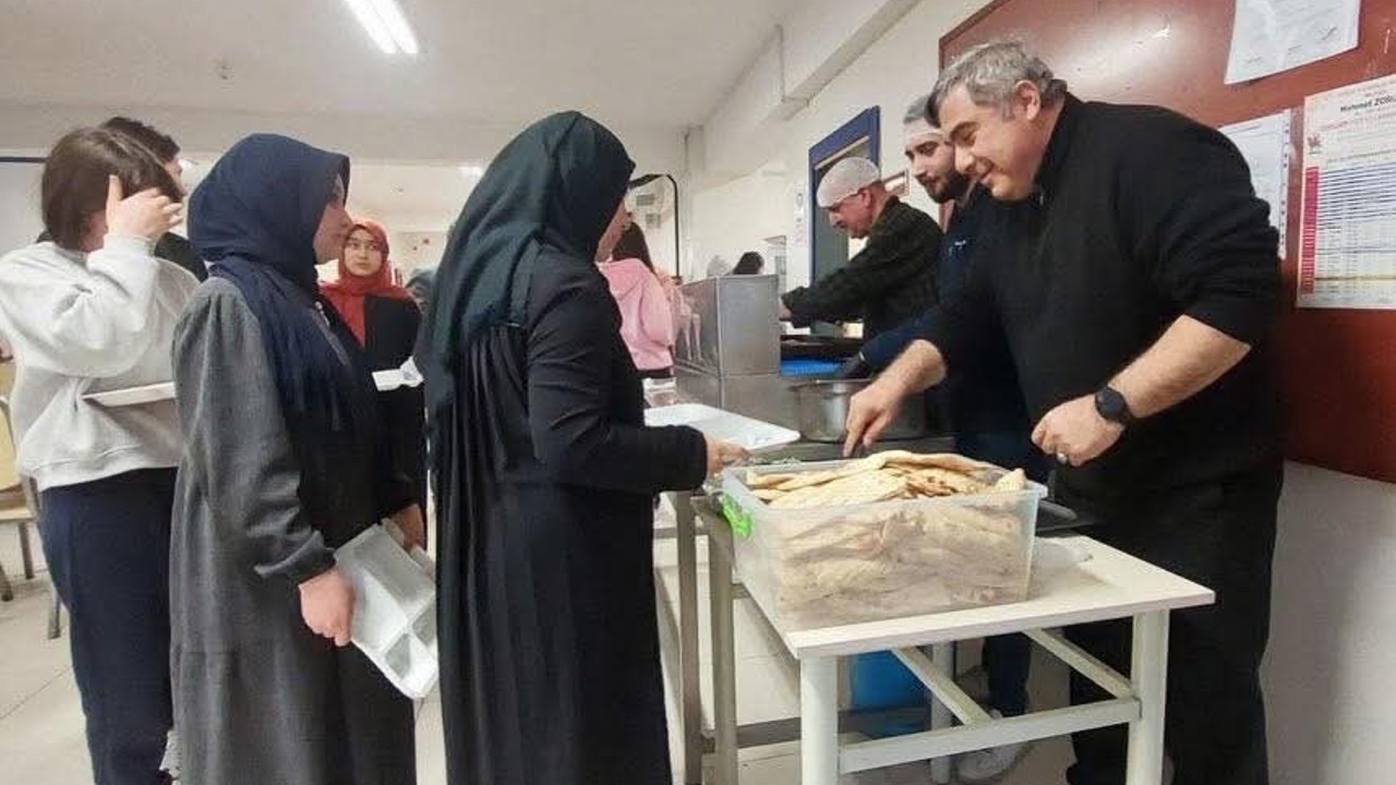 Eğitim camiası iftar sofrasında bir araya geldi
