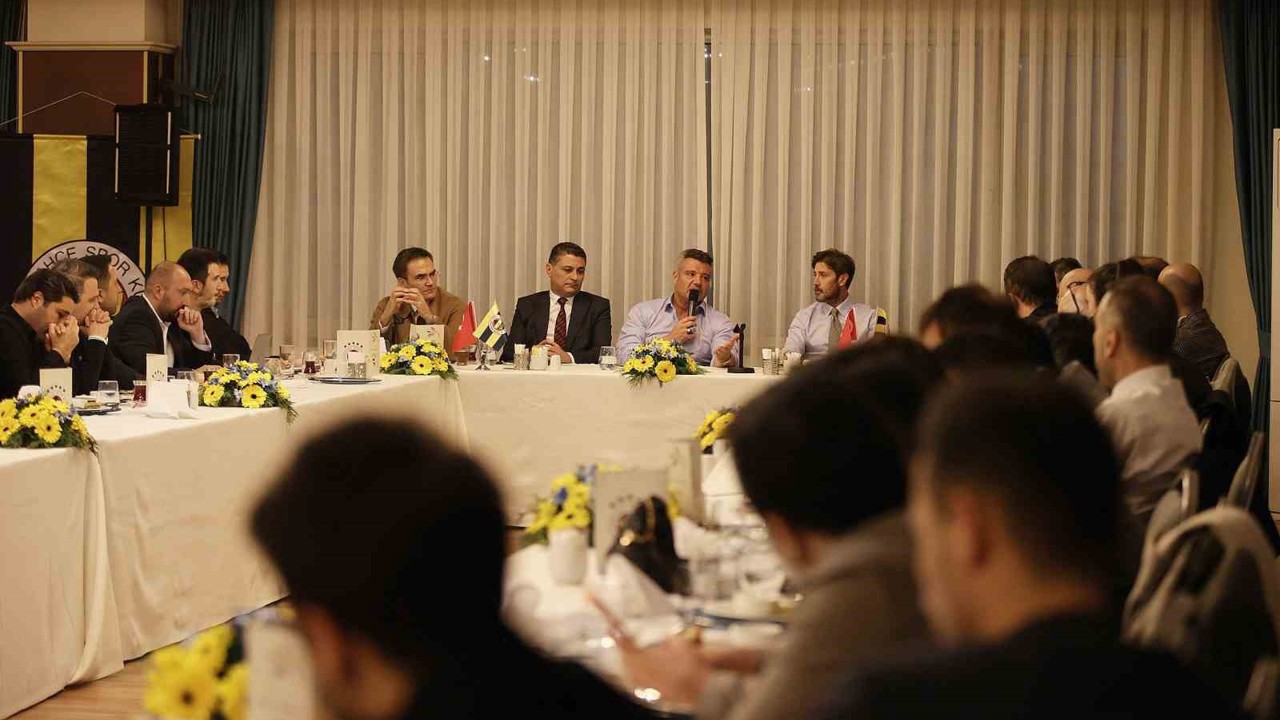 Sadettin Saran: "Galatasaray’ın kollandığına inanıyorum"
