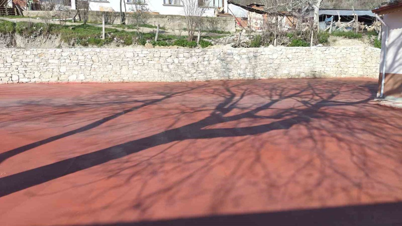 Babadağ Belediyesi çevre düzenleme çalışmalarını sürüyor
