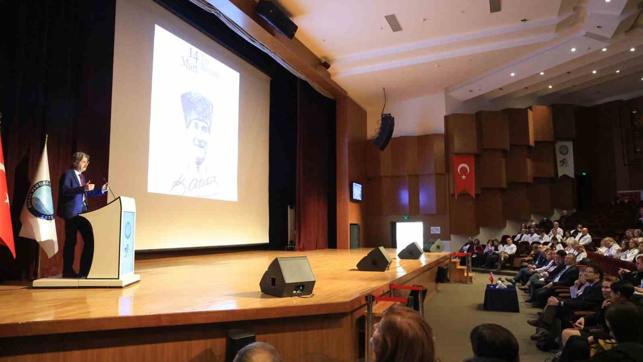 BUÜ’de 14 Mart Tıp Bayramı kutlandı
