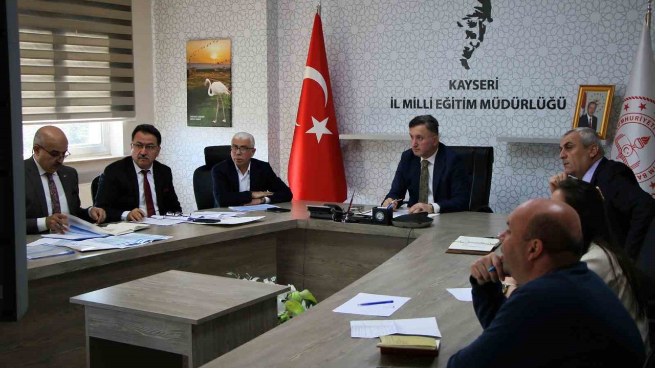 Kayseri’de eğitimde hedef, normal eğitime geçiş
