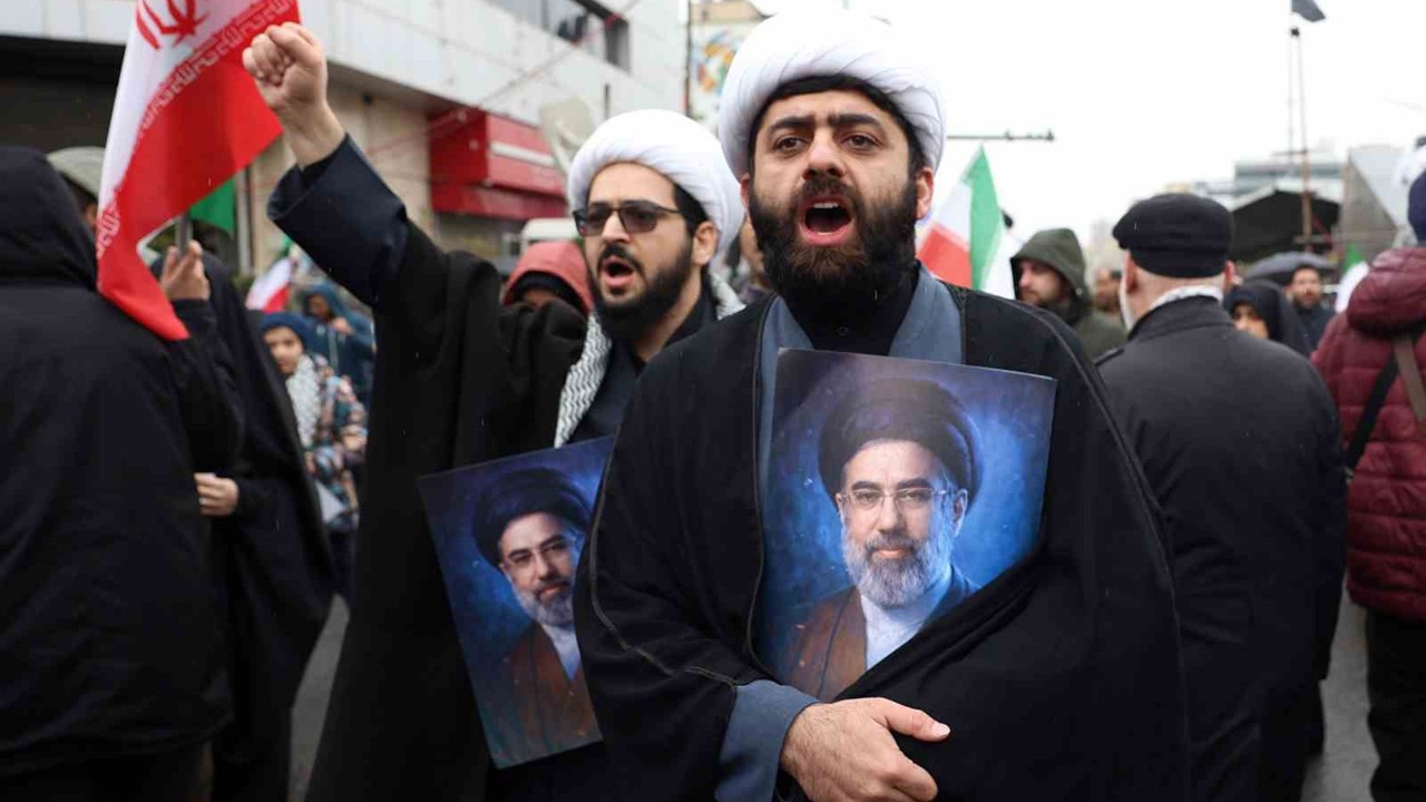 İran’da Kudüs Günü yürüyüşü: Tahran’daki saldırıda 1 kişi hayatını kaybetti
