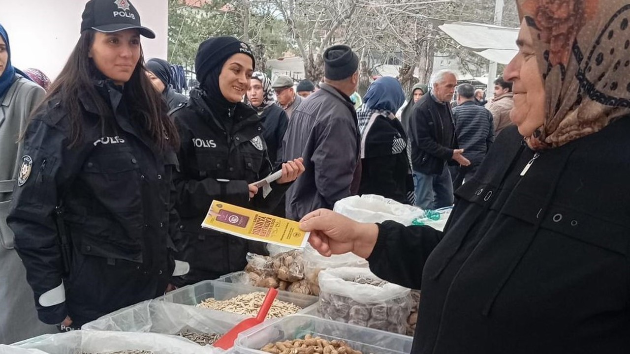 Bozkır’da kadınlara KADES anlatıldı
