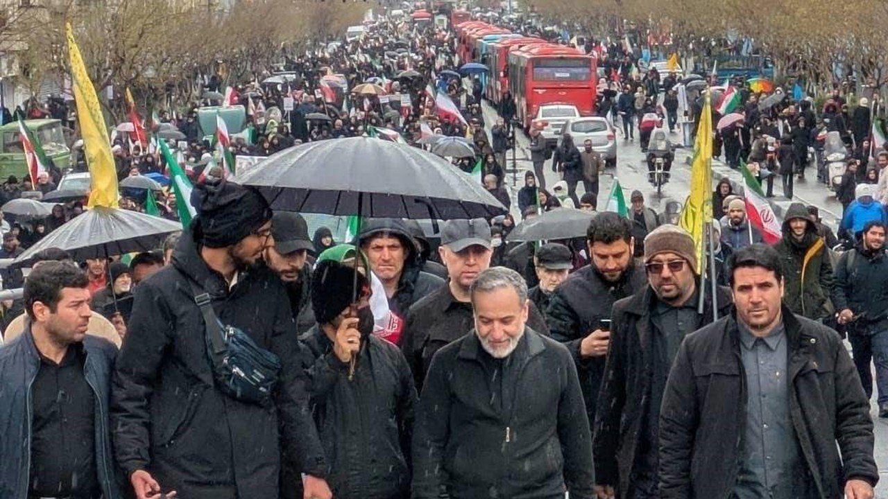 Arakçi’den Kudüs Günü mesajı: "Göstericilerin tepkisi saldırganlar için kabus oldu"
