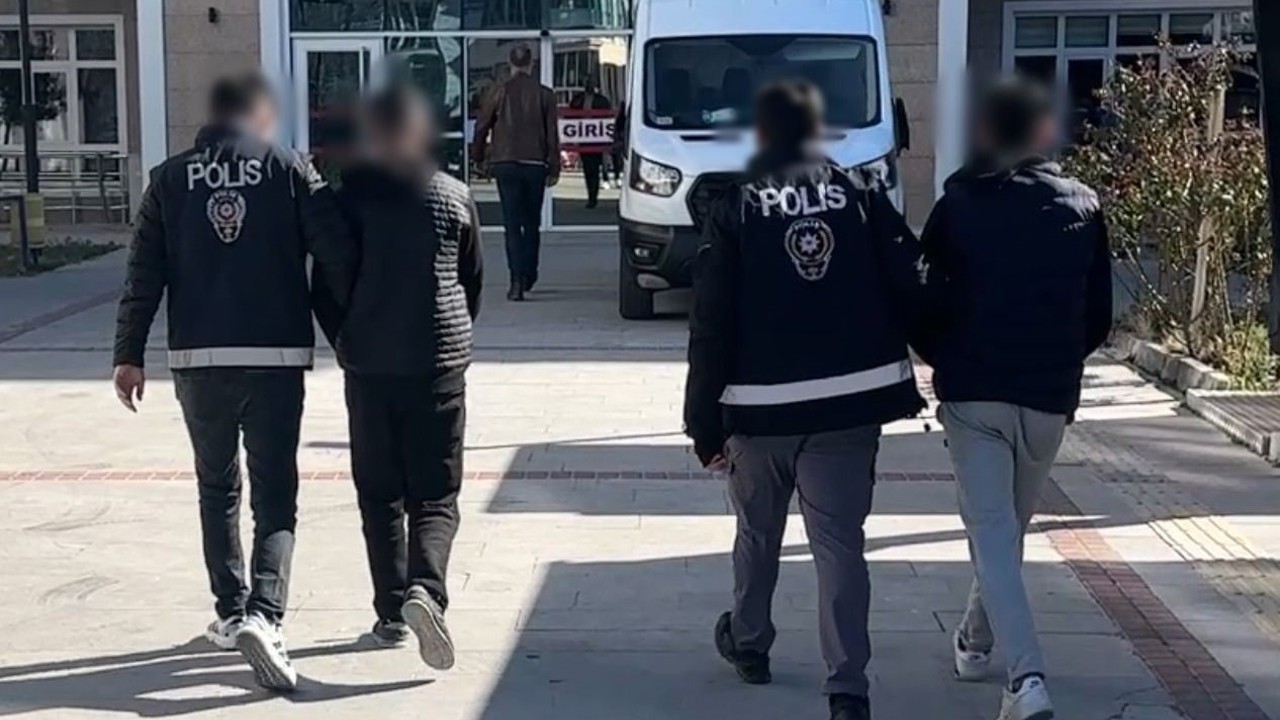 Burdur’daki motosiklet hırsızları Isparta’da yakalandı
