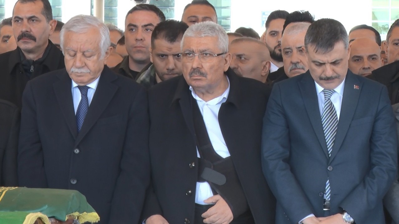 MHP Genel Başkan Yardımcısı Yalçın’ın annesi son yolculuğuna uğurlandı
