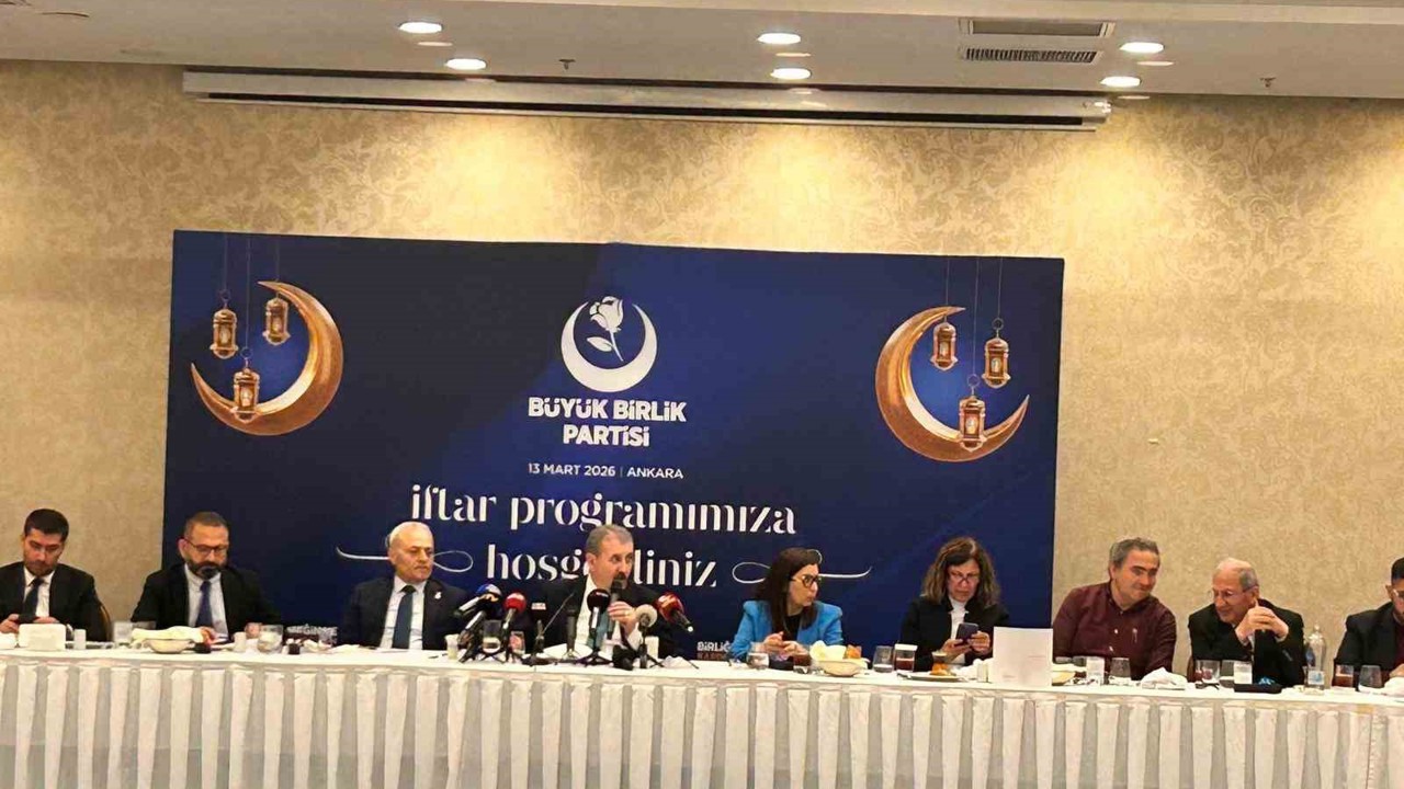 BBP Genel Başkanı Destici: "Ne Amerika’nın, ne İsrail’in barış adına verebilecekleri hiçbir şey yoktur"
