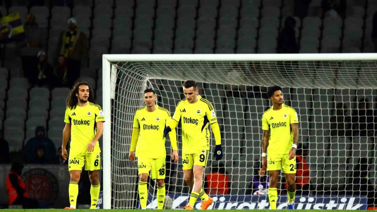 Fenerbahçe, 67 yıl sonra Karagümrük’e mağlup oldu
