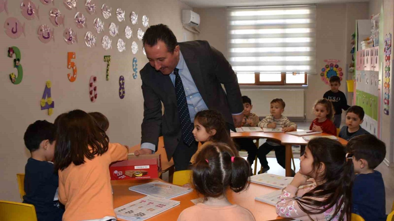 Bilecik’te miniklerden Ramazan yardımı
