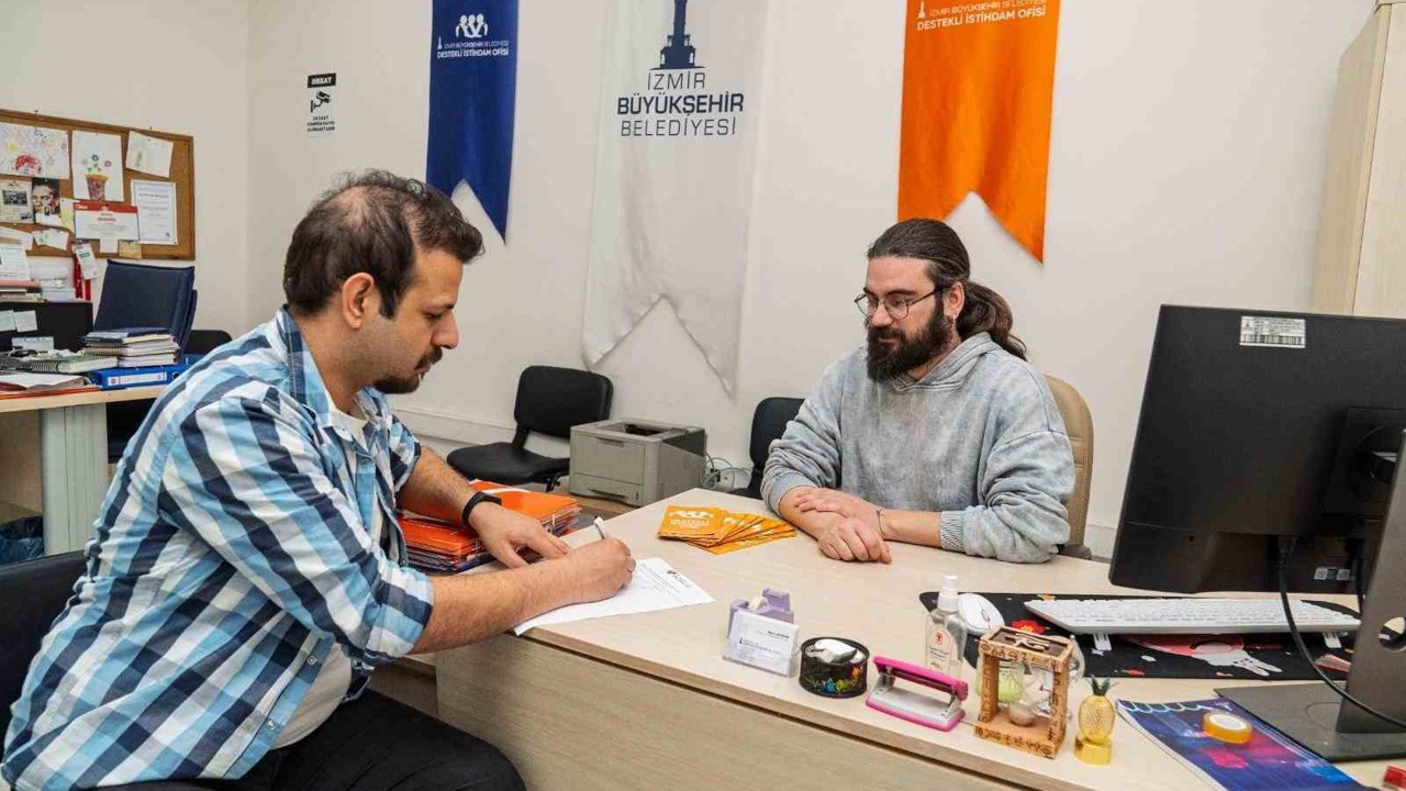 Asperger sendromlu yüksek mühendis, Eşrefpaşa Hastanesi’nde görevde
