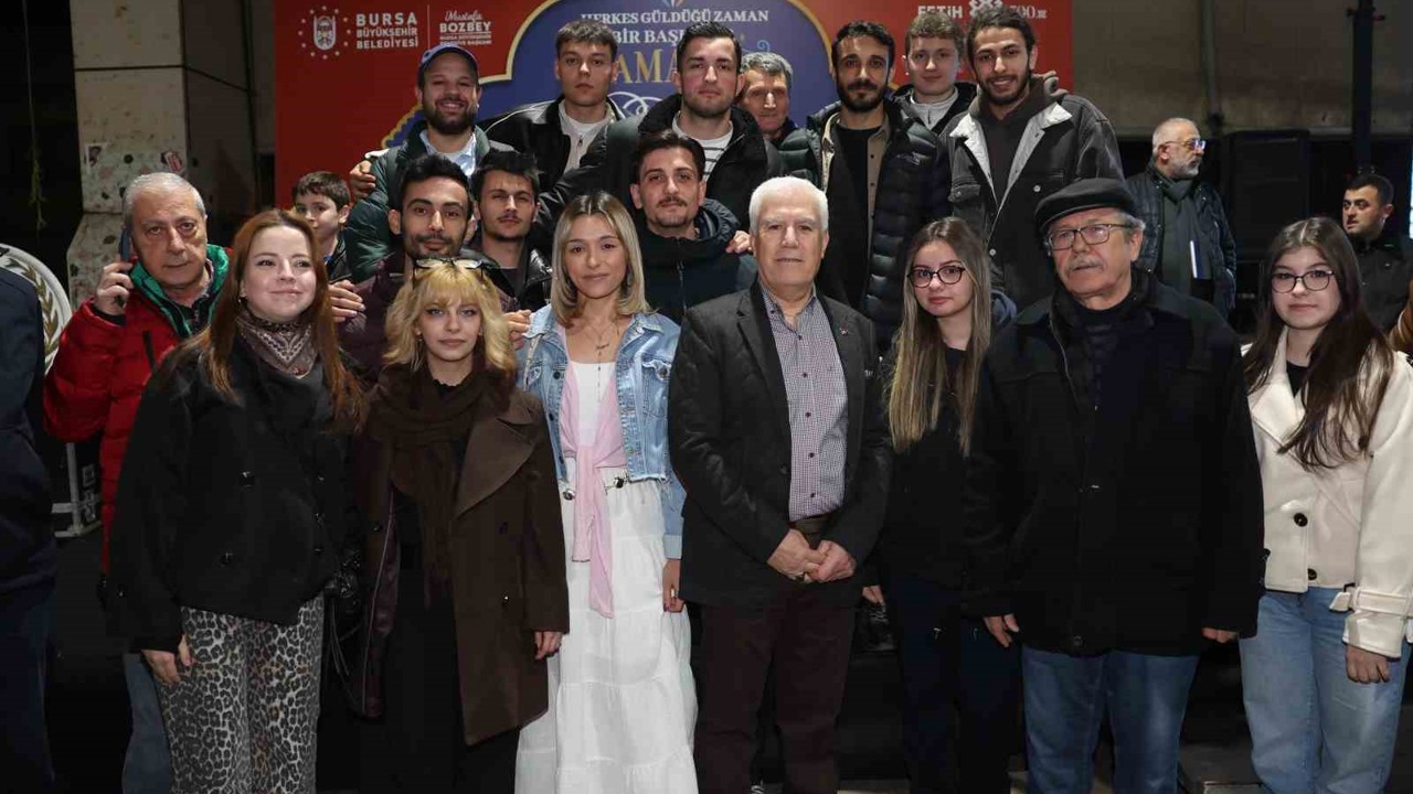 Bozbey: "Kentimizi ve mahallemizi yarınlara hazırlıyoruz"
