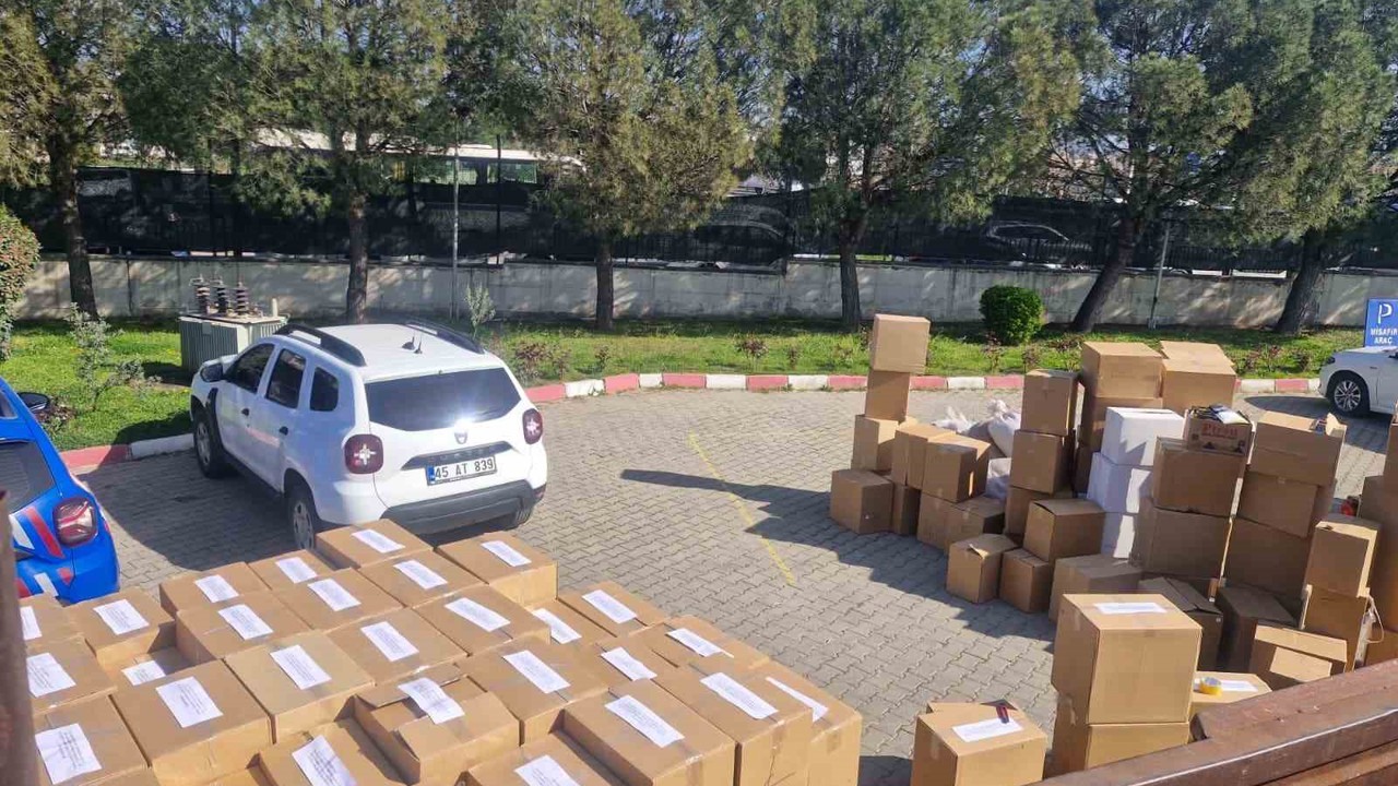 Turgutlu’da kaçak tütün operasyonu: 5 tutuklama
