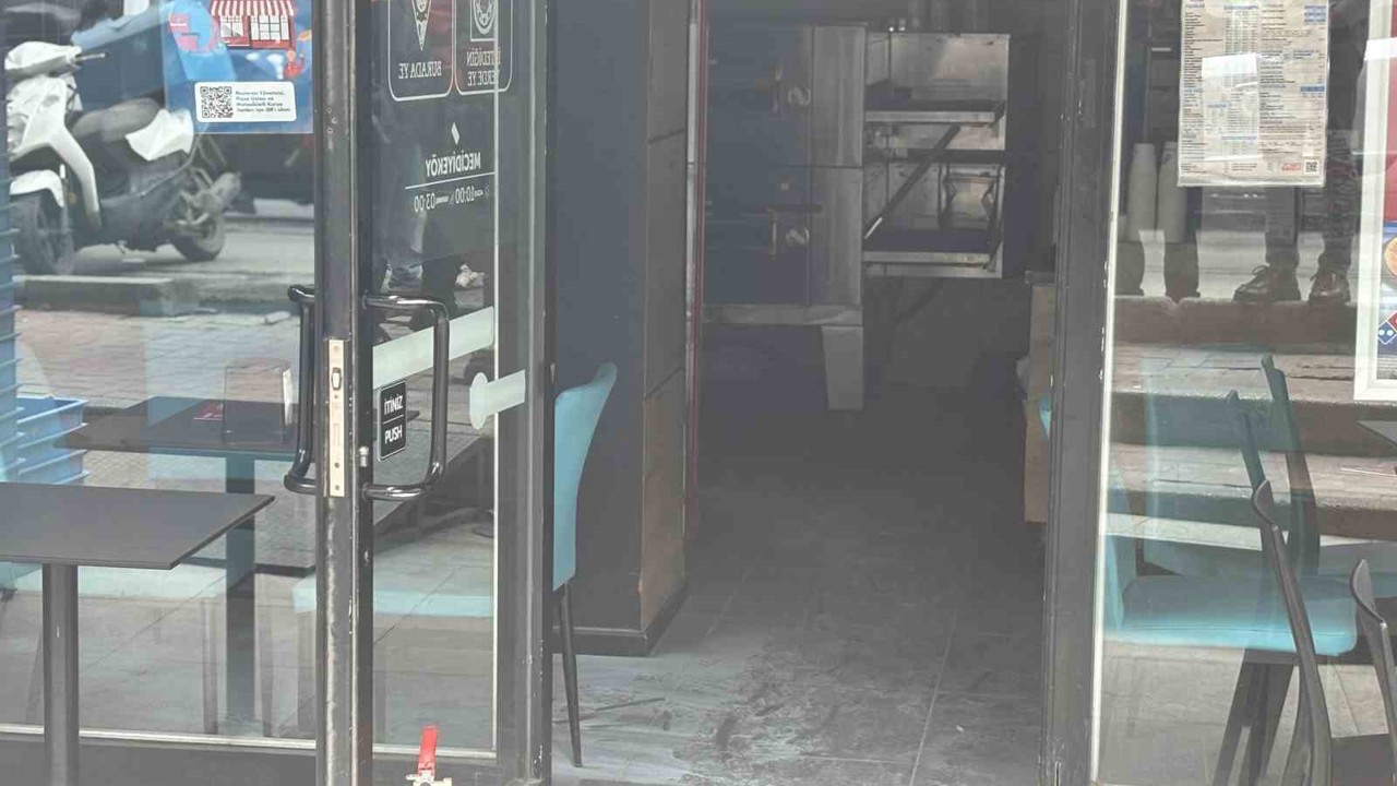 Şişli’de pizzacıda korkutan yangın
