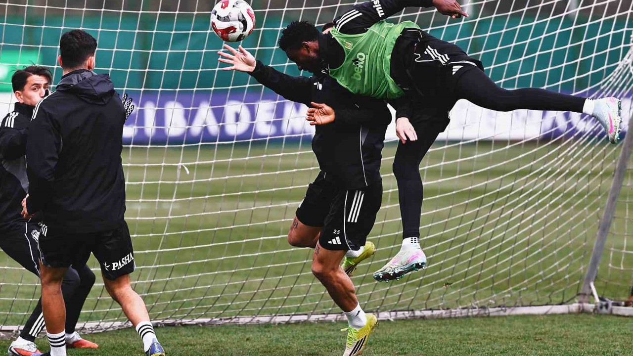 Beşiktaş, Gençlerbirliği maçı hazırlıklarını tamamladı
