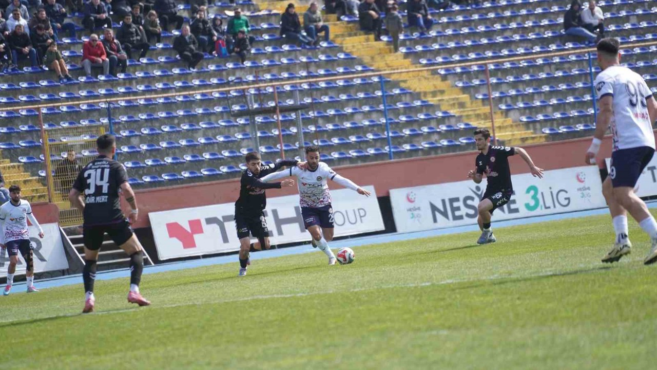 TFF 3. Lig: Zonguldakspor: 0 - Karadeniz Ereğli Belediyespor: 2
