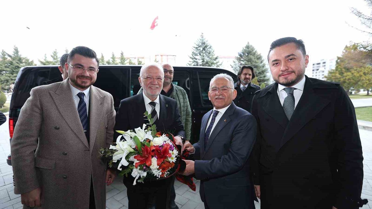 Elitaş’tan Başkan Büyükkılıç’a ziyaret
