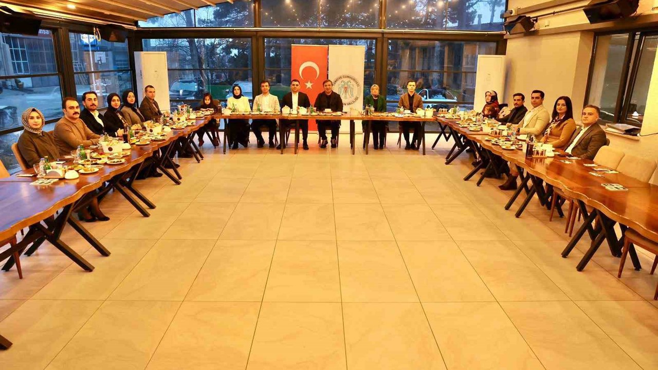 Kaymakam Karadağ, bakan yardımcısı danışmanı olarak atandı
