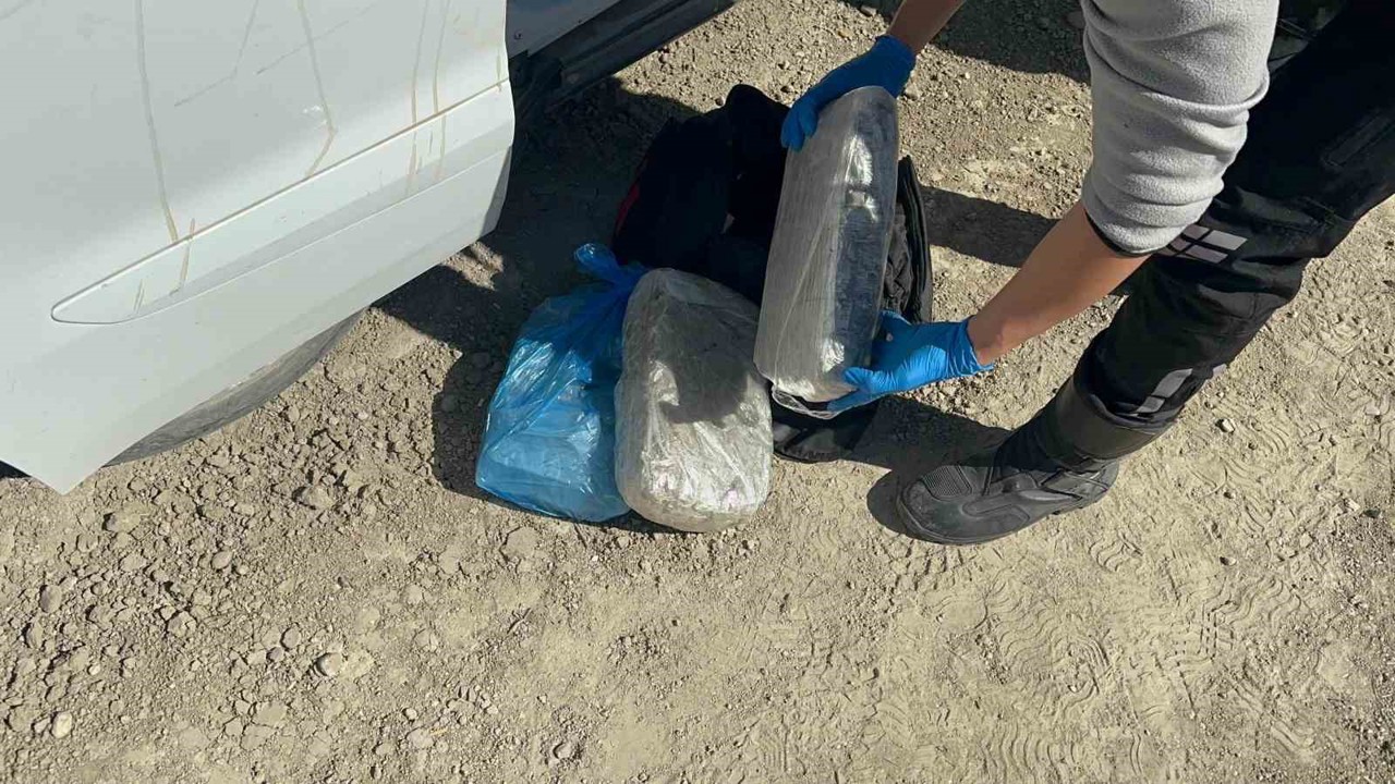 Adana’da uyuşturucu ve silah operasyonu: 2 tutuklama
