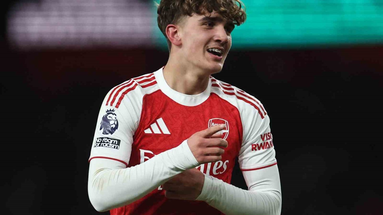 16 yaşındaki Max Dowman tarihe geçti, Arsenal puan farkı 9’a yükseltti
