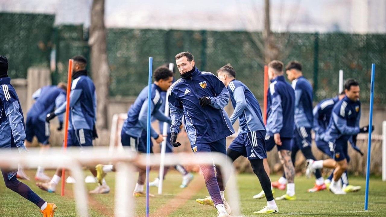 Kayserispor galibiyet arayacak
