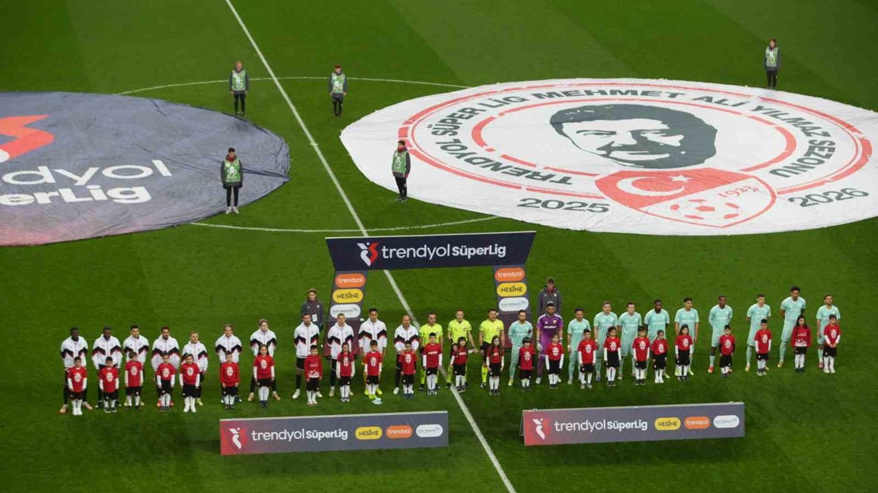 Trendyol Süper Lig: Samsunspor: 0 - Kayserispor: 0 (Maç devam ediyor)
