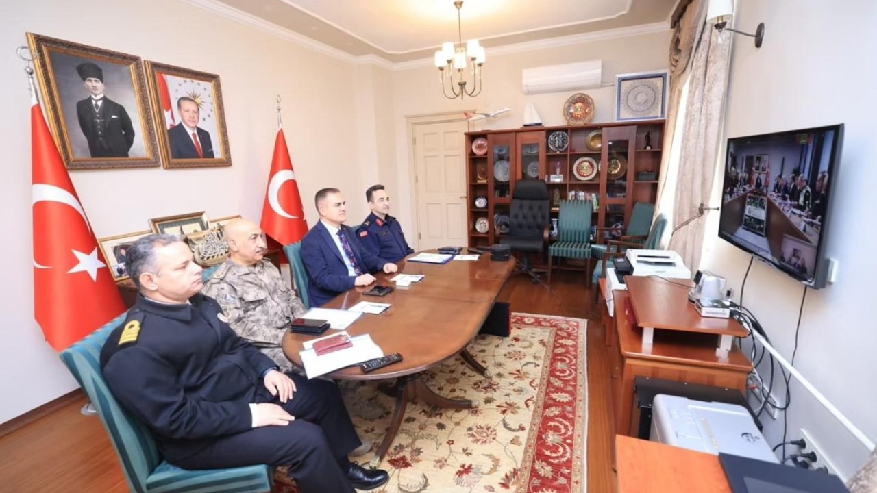 Muğla Valisi Akbıyık güvenlik toplantısına katıldı
