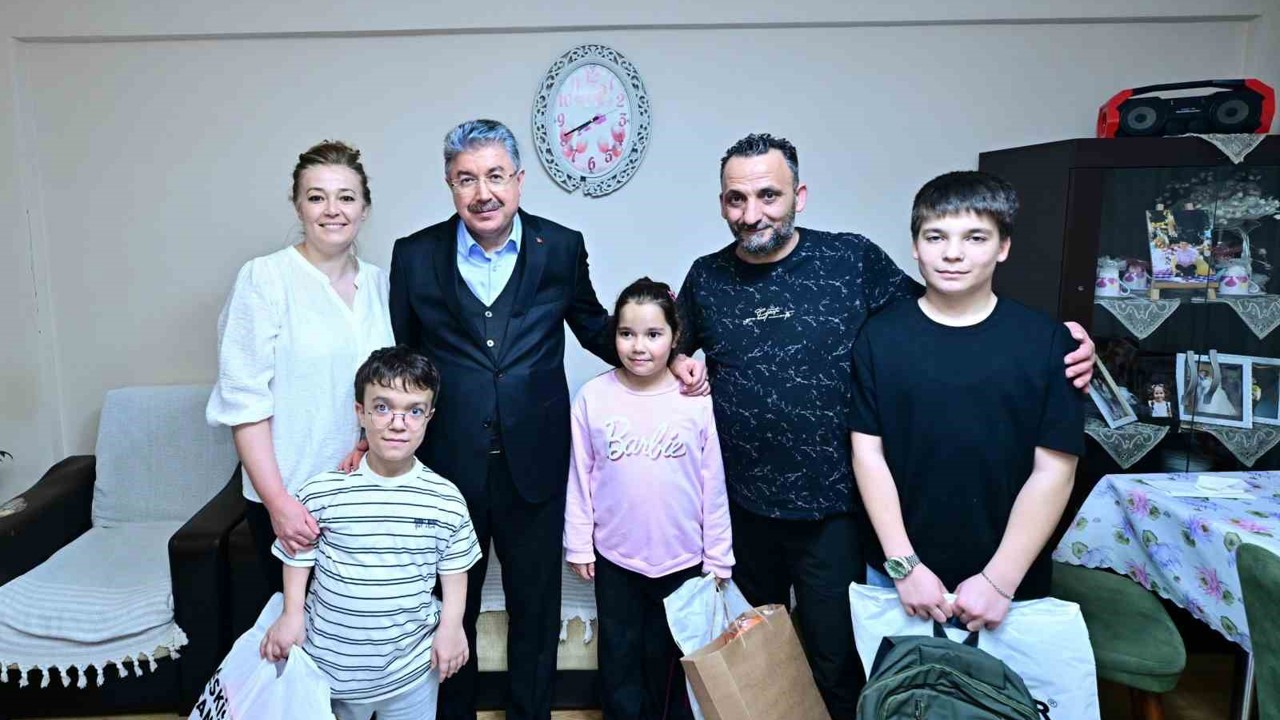 Vali Yılmaz’ın hane ziyaretleri sürüyor
