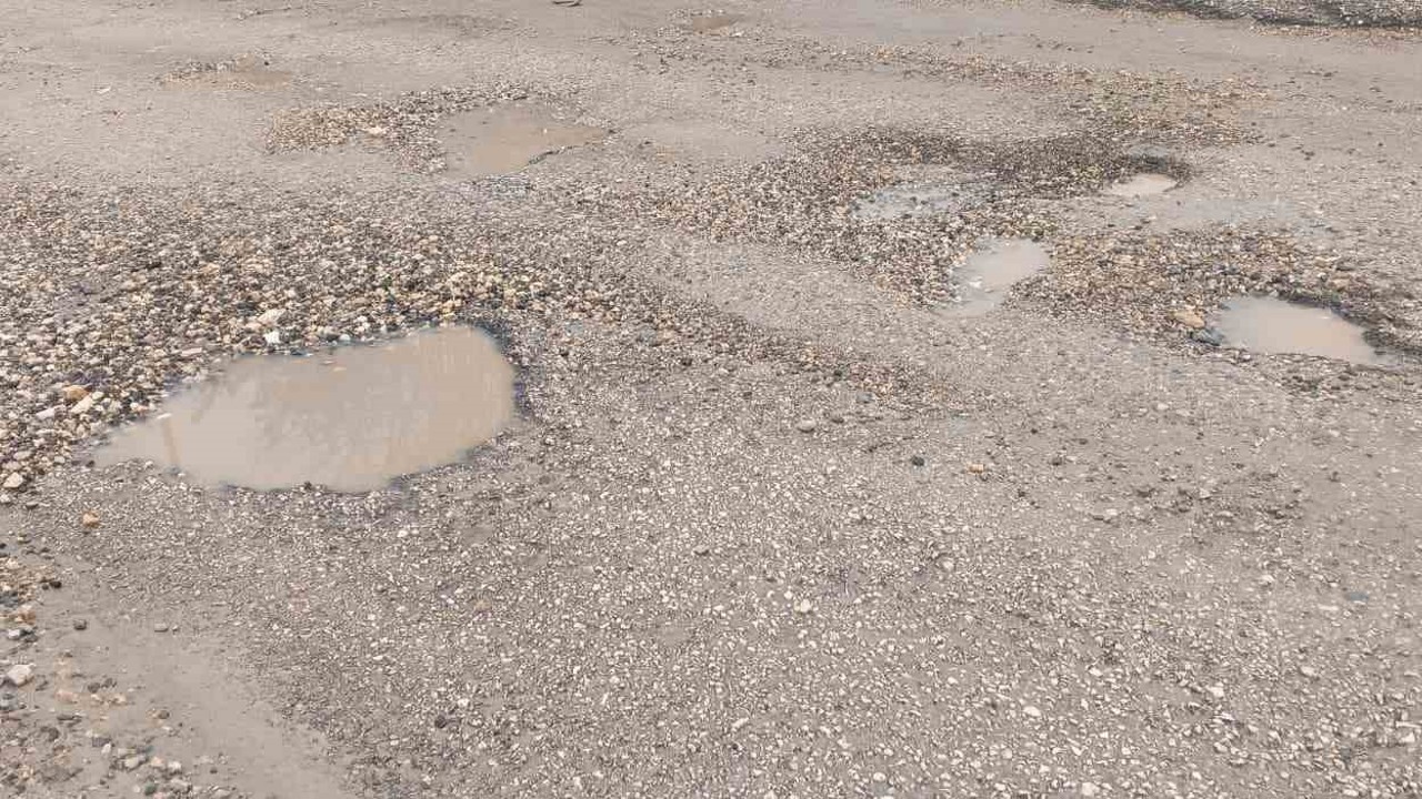 Gölbaşı esnafından belediyeye yol tepkisi
