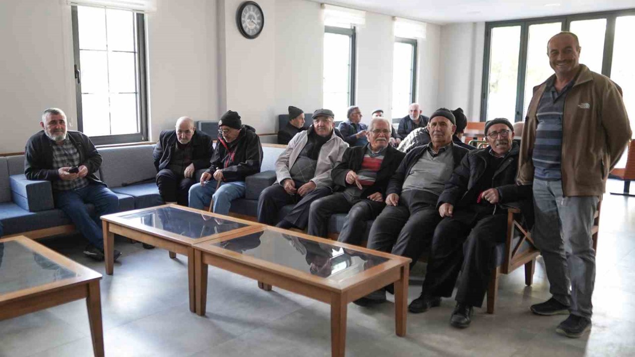 İkinci bahar evleri Ramazan ayında koca çınarlar için huzurun adresi oldu
