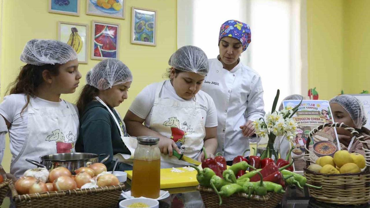 Mutfak Atölyesi çocuklara yeni beceriler kazandırıyor
