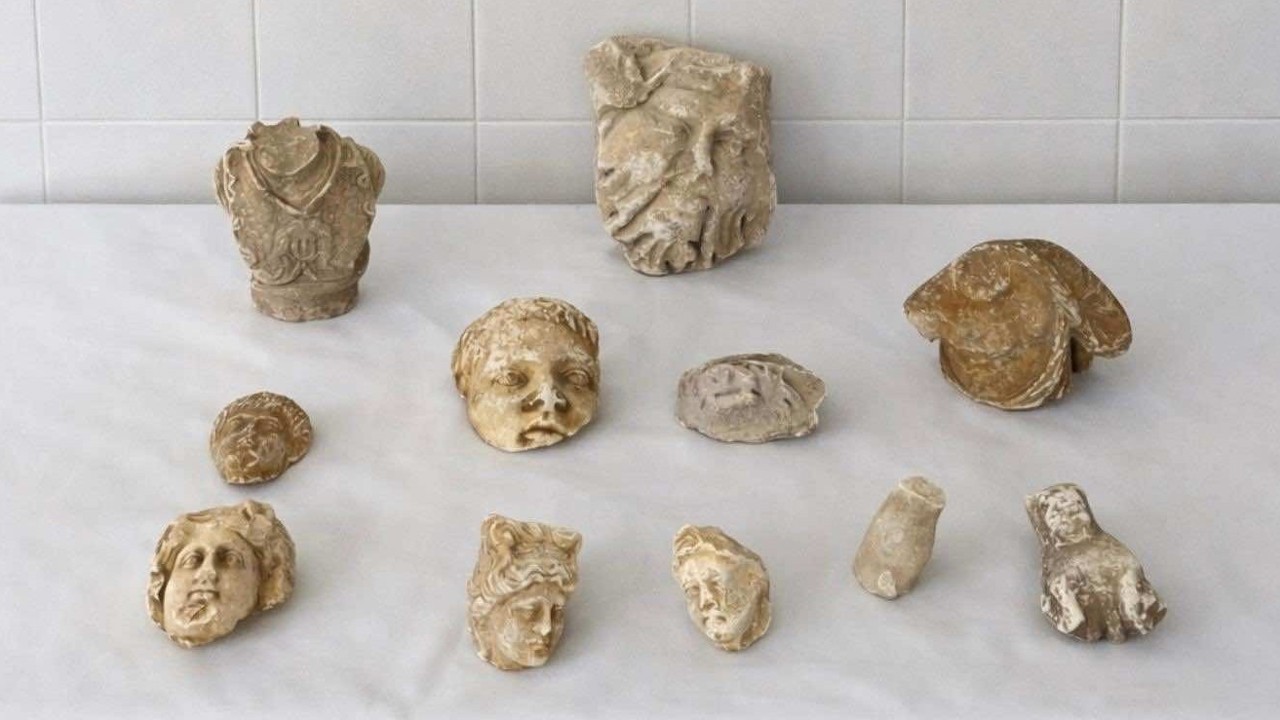 Roma dönemine ait heykel parçalarıyla yakalanan 5 şüpheli gözaltına alındı

