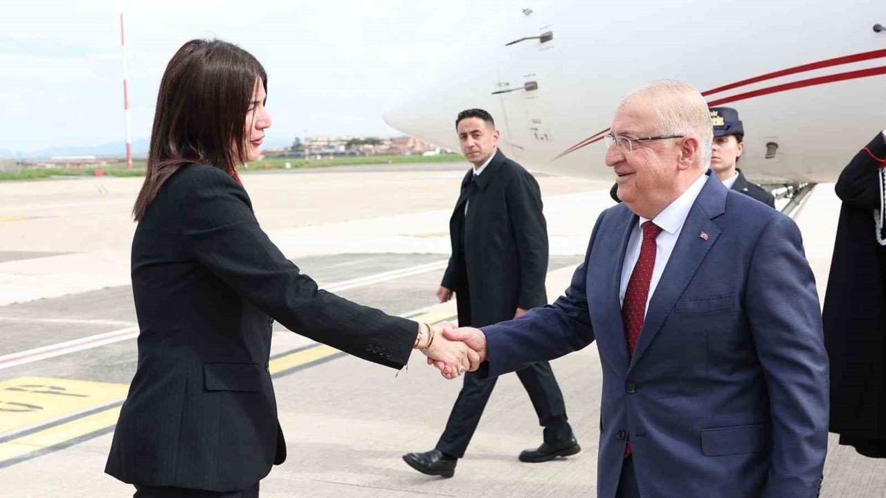 Milli Savunma Bakanı Güler, İtalya’da
