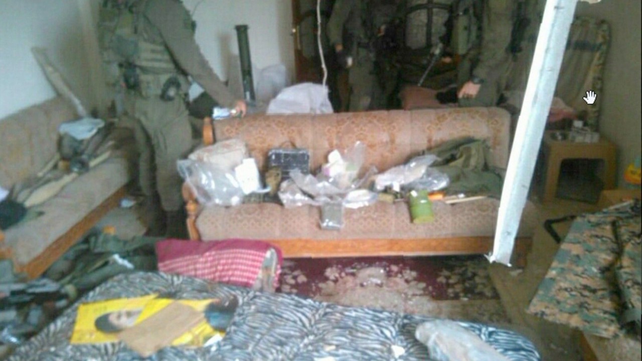 İsrail, Lübnan’da Hizbullah’a ait silah deposunu vurdu: 2 ölü
