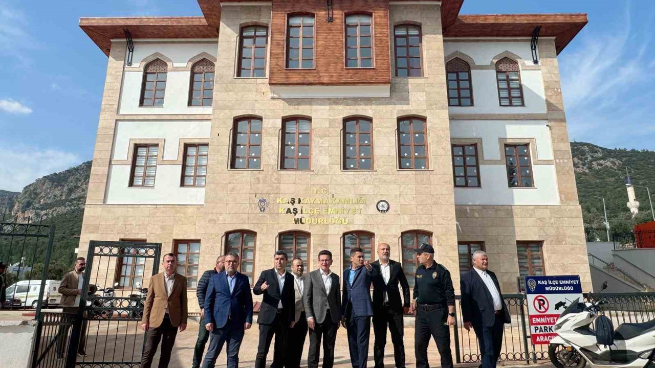 Kaş’a modern hükümet konağı
