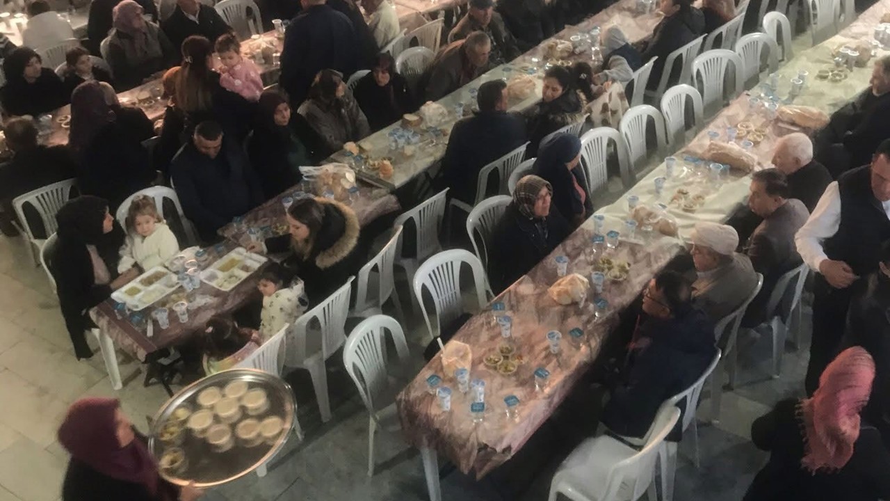 Sarıgöl’de geleneksel Kadir Gecesi iftarı düzenlendi
