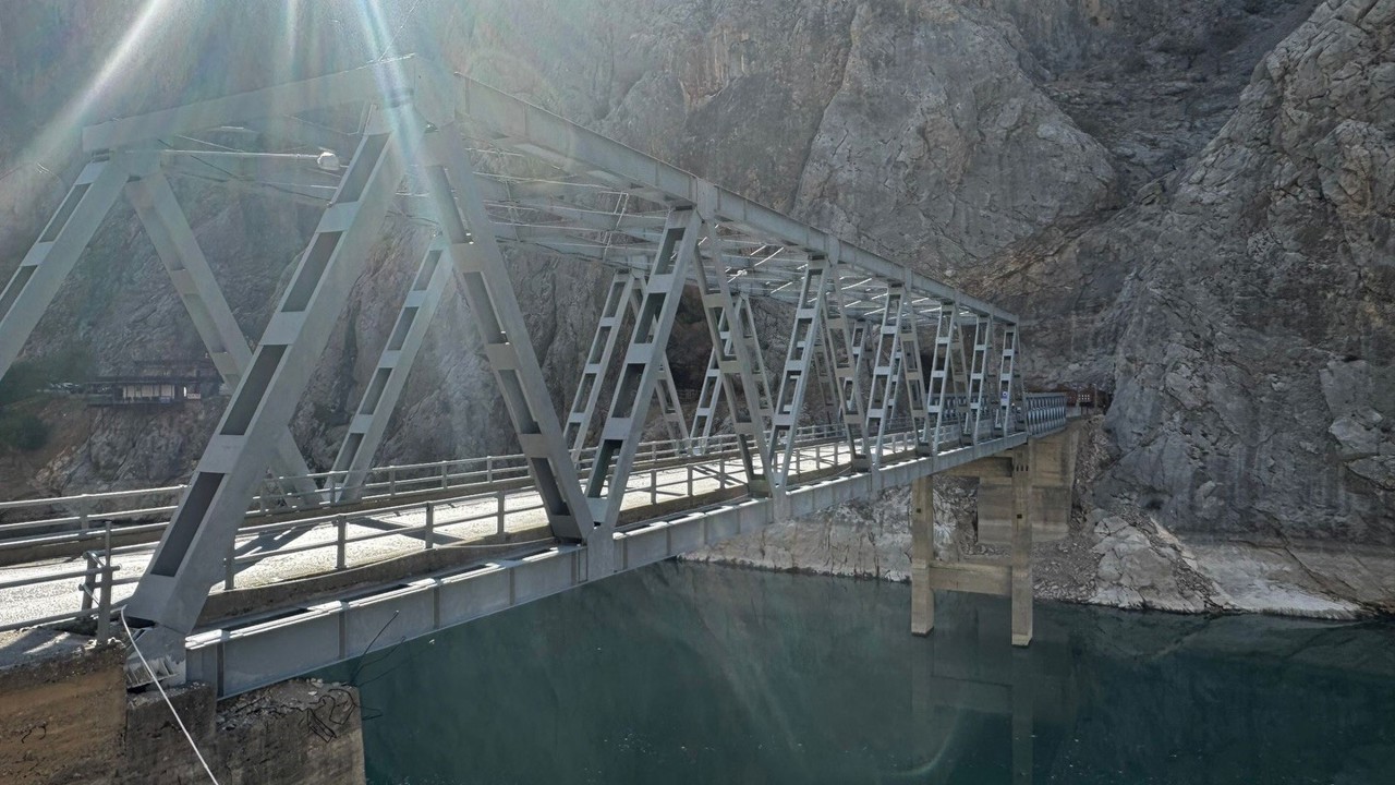 Kemaliye Köprüsü için aydınlatma projesi başlatıldı
